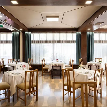 Center Hotel Fatima