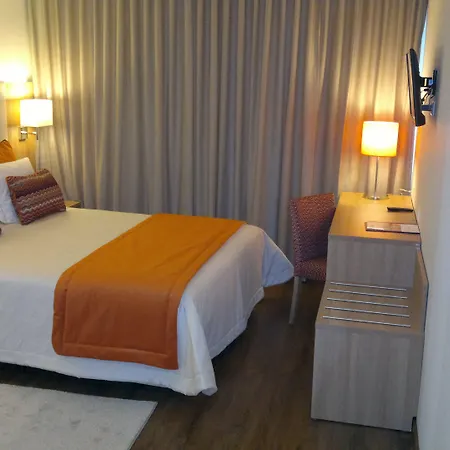 Center Hotel 4*
