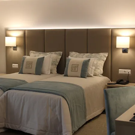 Center Hotel