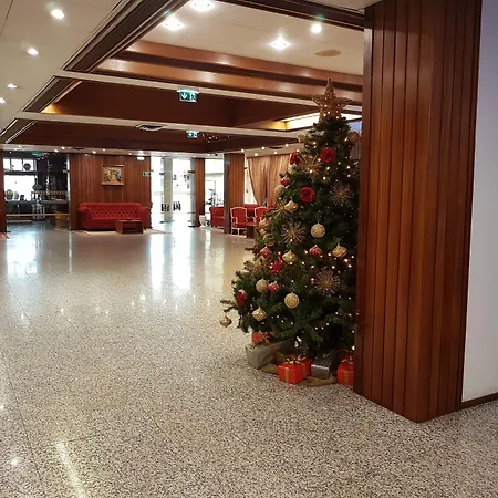 Center 4* Фатима