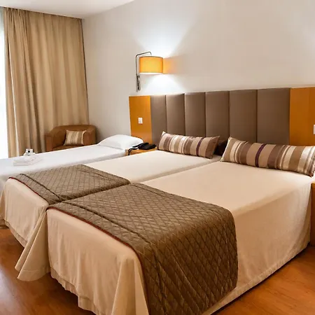 Center Hotel 4*